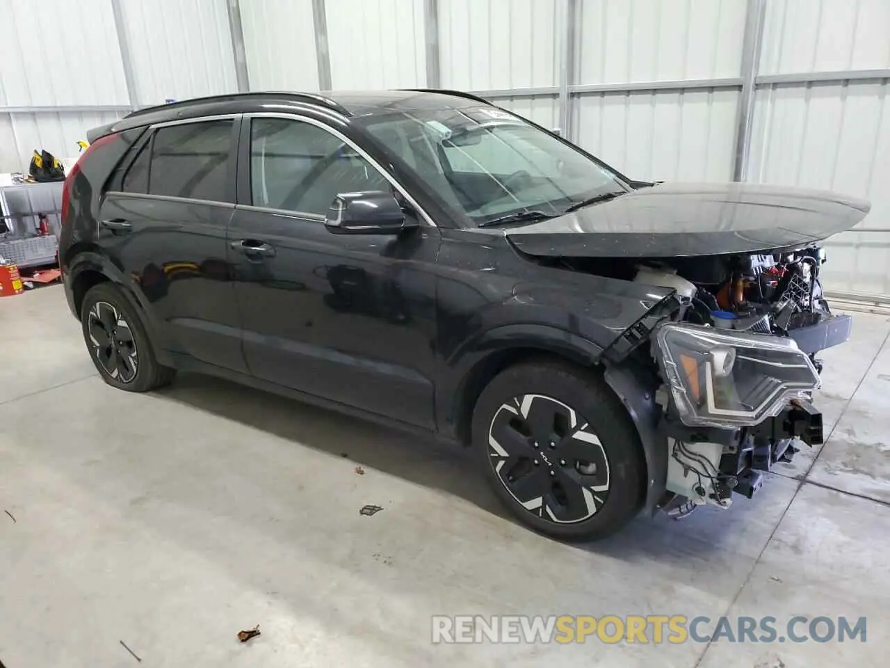 4 fotografías del automóvil dañado KNDCR3L13P5045987 KIA NIRO WIND 2023