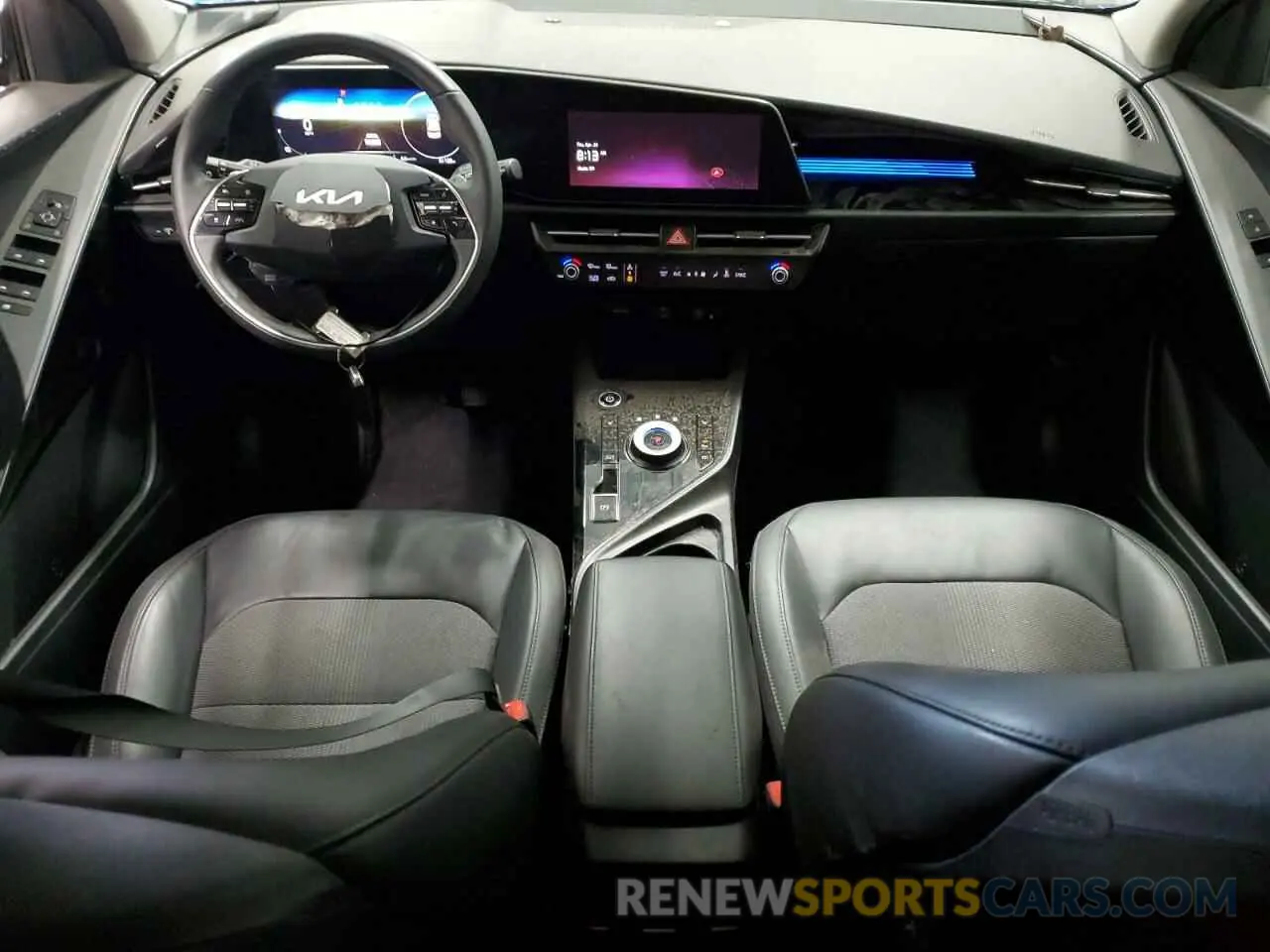 8 fotografías del automóvil dañado KNDCR3L13P5045987 KIA NIRO WIND 2023