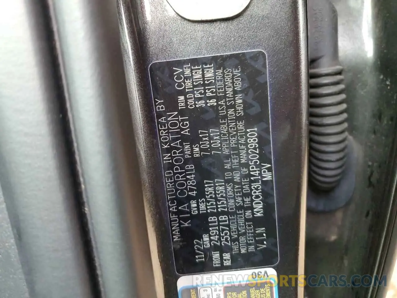 13 fotografías del automóvil dañado KNDCR3L14P5029801 KIA NIRO WIND 2023