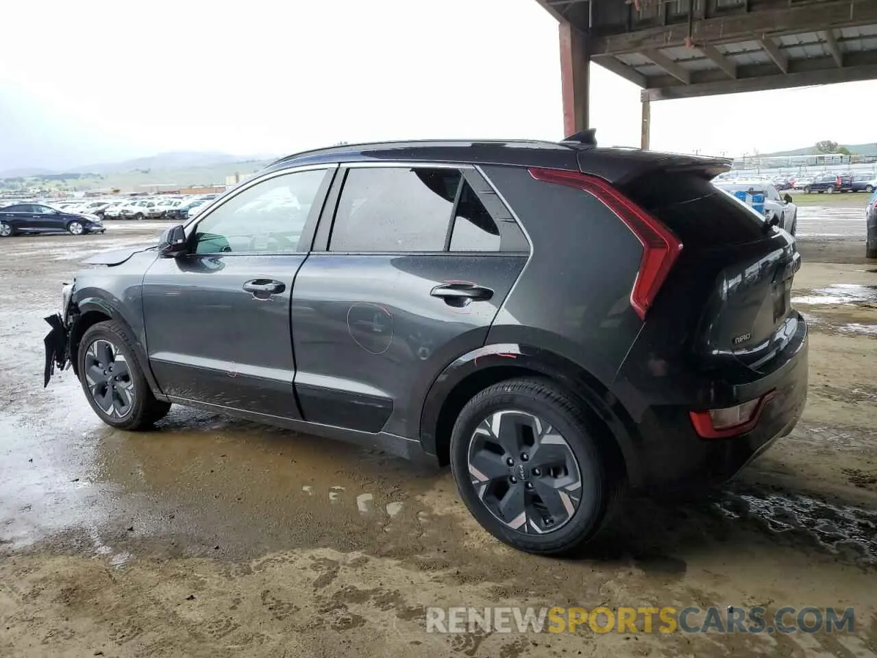 2 fotografías del automóvil dañado KNDCR3L14P5029801 KIA NIRO WIND 2023