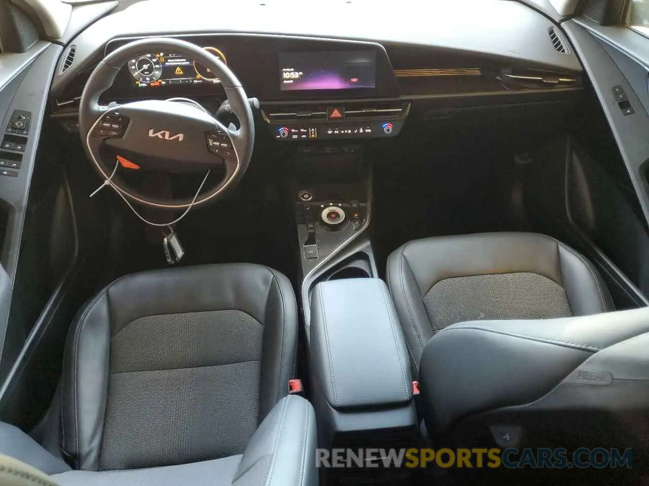8 fotografías del automóvil dañado KNDCR3L16P5027354 KIA NIRO WIND 2023