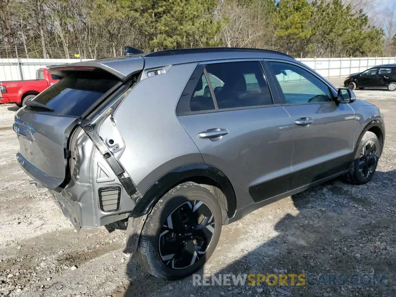 3 fotografías del automóvil dañado KNDCR3L16P5054313 KIA NIRO WIND 2023