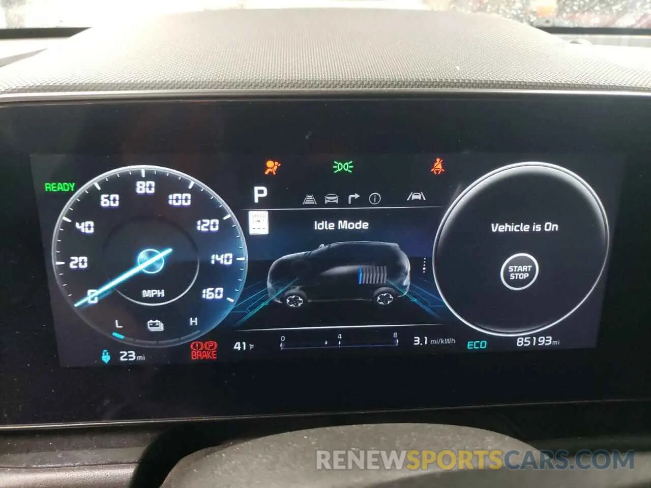 9 fotografías del automóvil dañado KNDCR3L17P5072447 KIA NIRO WIND 2023