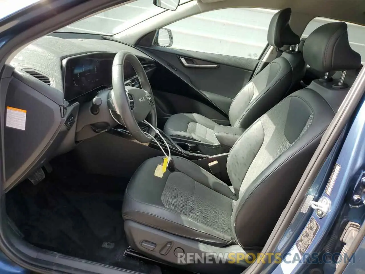 7 fotografías del automóvil dañado KNDCR3L18P5022625 KIA NIRO WIND 2023