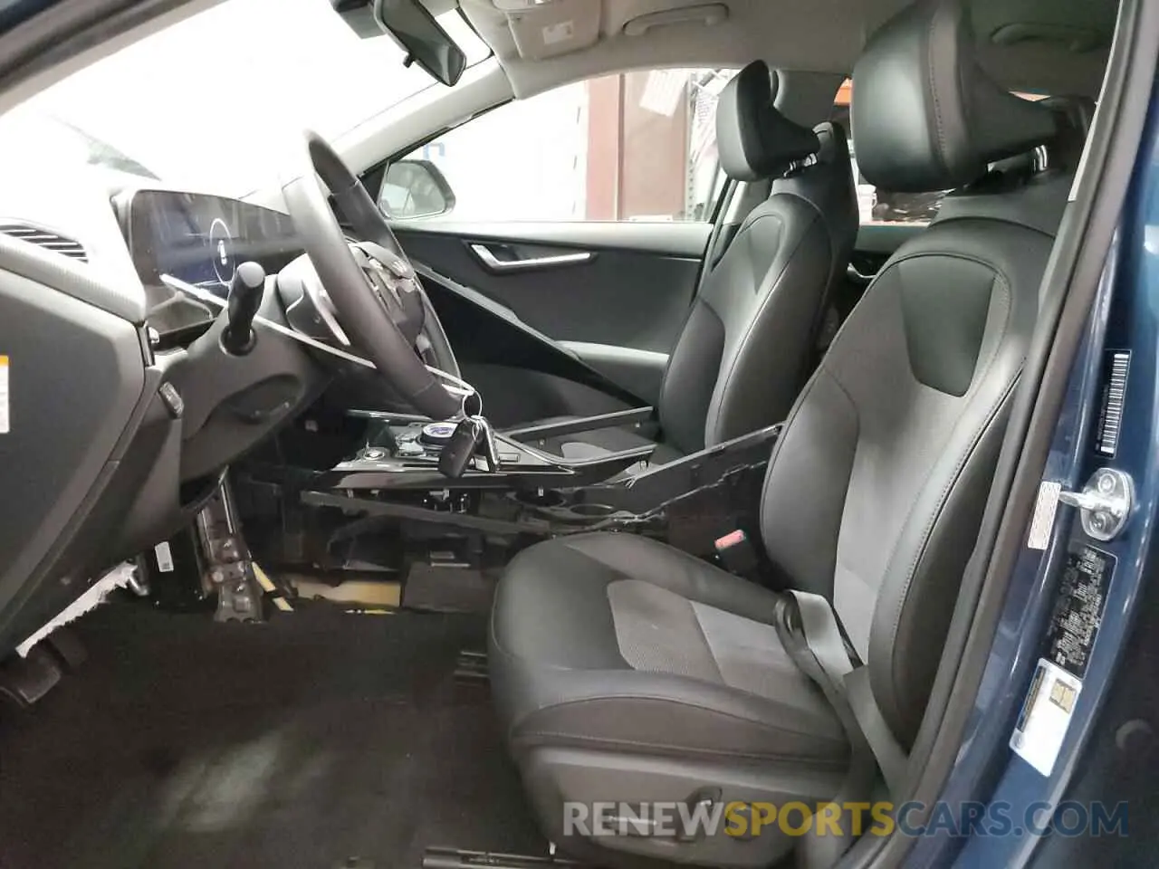 7 fotografías del automóvil dañado KNDCR3L18P5024861 KIA NIRO WIND 2023