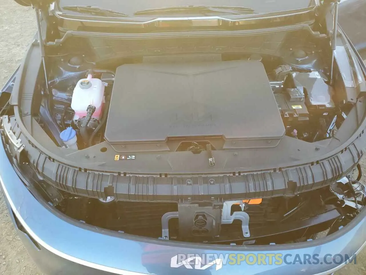 12 fotografías del automóvil dañado KNDCR3L1XP5015983 KIA NIRO WIND 2023