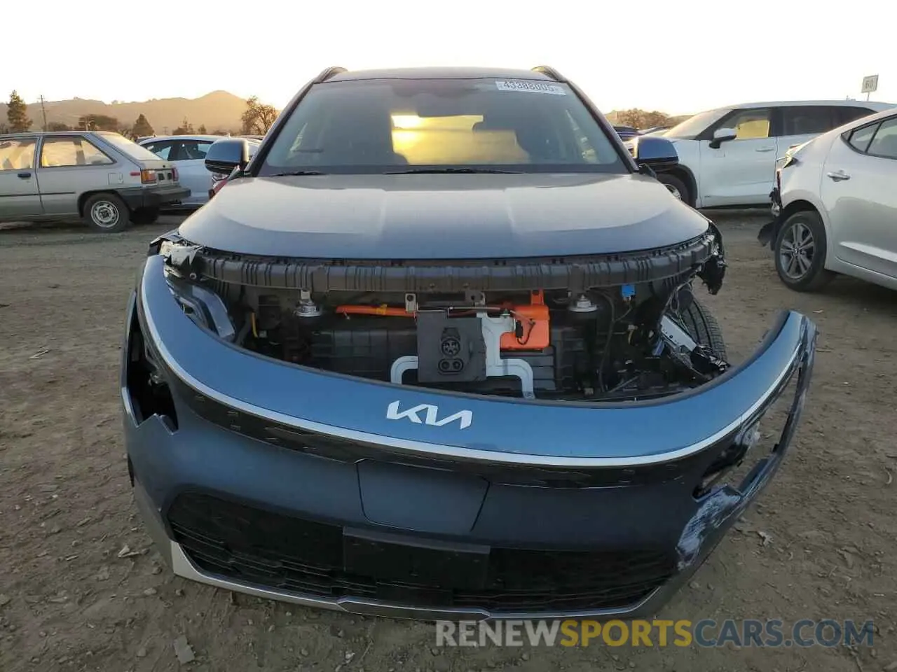 5 fotografías del automóvil dañado KNDCR3L1XP5015983 KIA NIRO WIND 2023