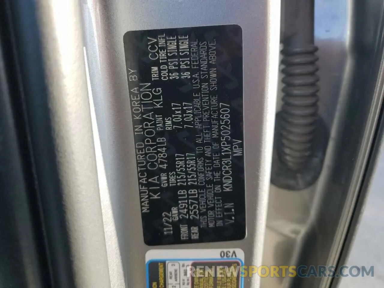 14 fotografías del automóvil dañado KNDCR3L1XP5025607 KIA NIRO WIND 2023
