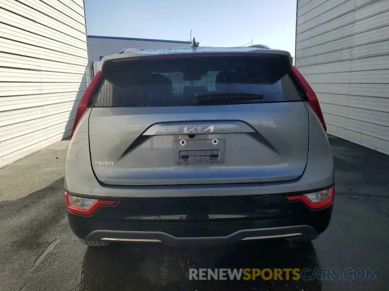 6 fotografías del automóvil dañado KNDCR3L1XP5025607 KIA NIRO WIND 2023