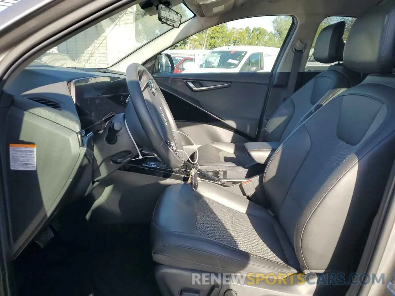 7 fotografías del automóvil dañado KNDCR3L1XP5025607 KIA NIRO WIND 2023
