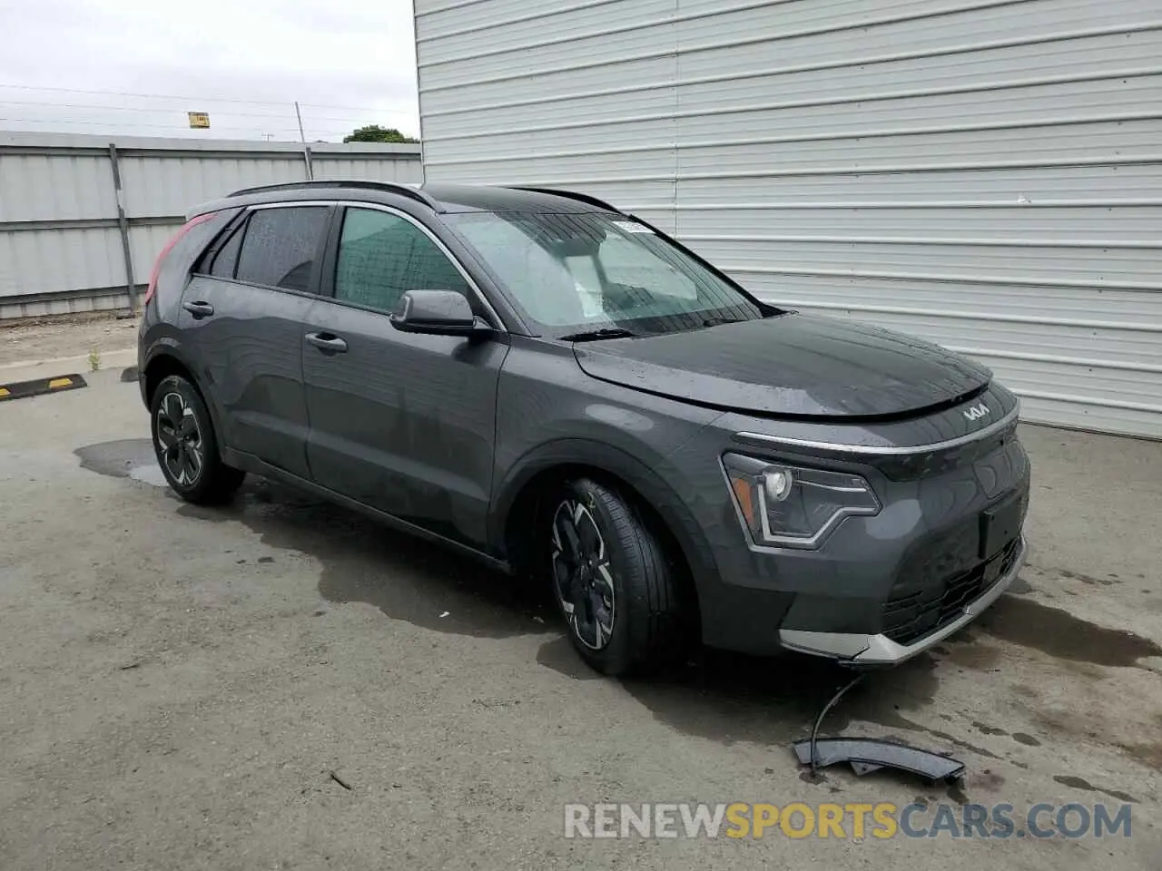 4 fotografías del automóvil dañado KNDCR3L1XP5033397 KIA NIRO WIND 2023