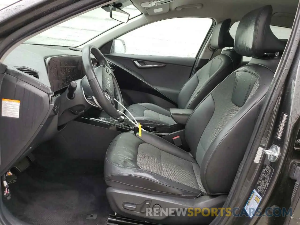 7 fotografías del automóvil dañado KNDCR3L1XP5033397 KIA NIRO WIND 2023