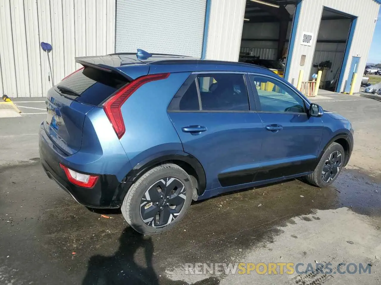 3 fotografías del automóvil dañado KNDCR3L1XP5045839 KIA NIRO WIND 2023