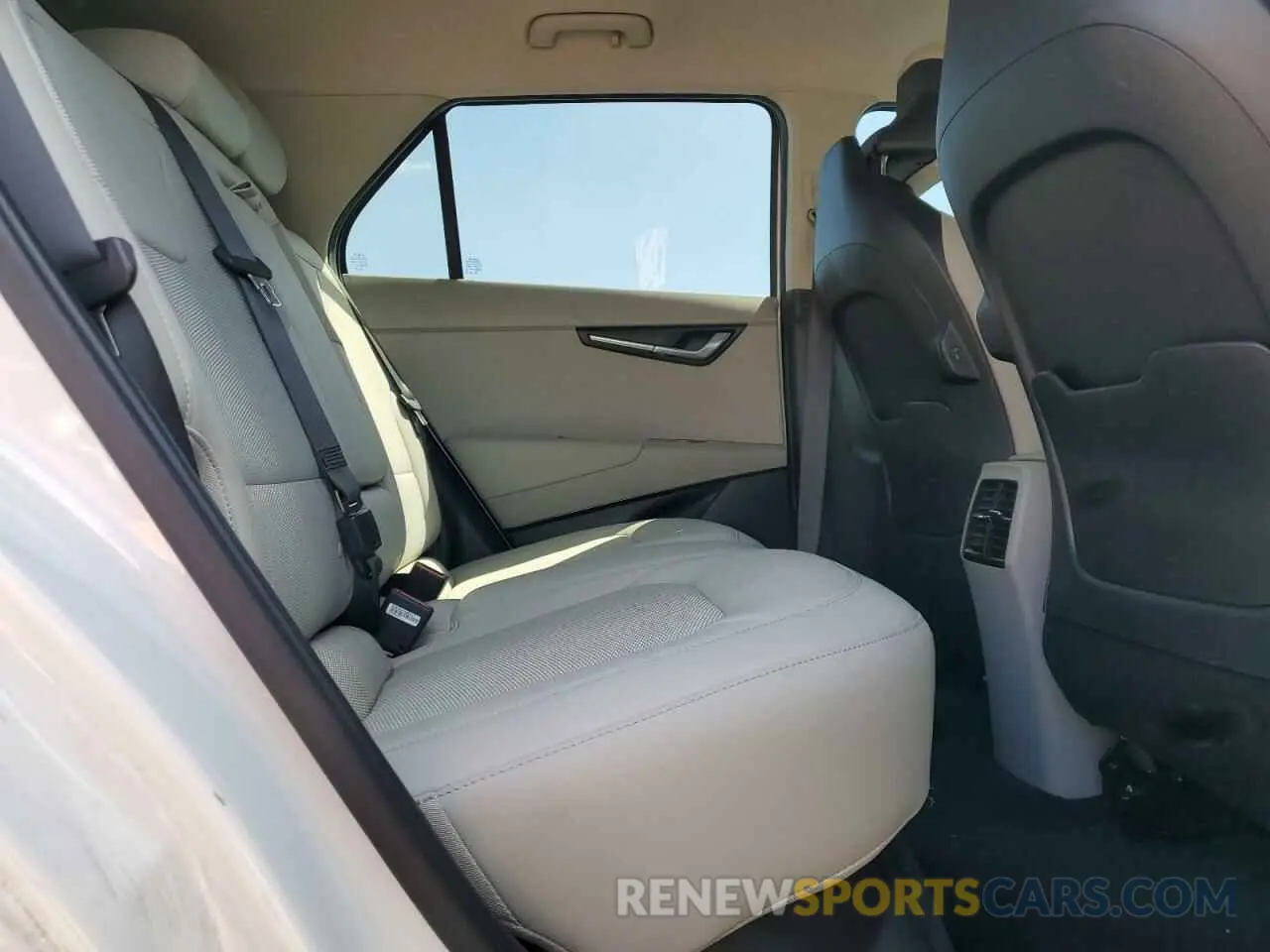 11 fotografías del automóvil dañado KNDCR3L1XP5059319 KIA NIRO WIND 2023
