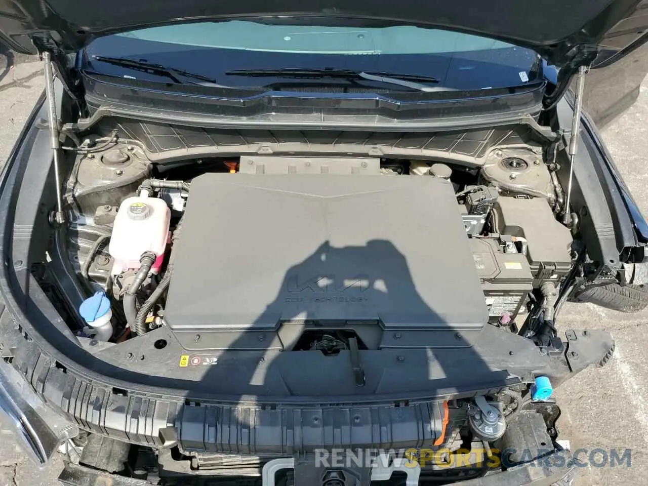 11 fotografías del automóvil dañado KNDCR3L10R5108305 KIA NIRO WIND 2024