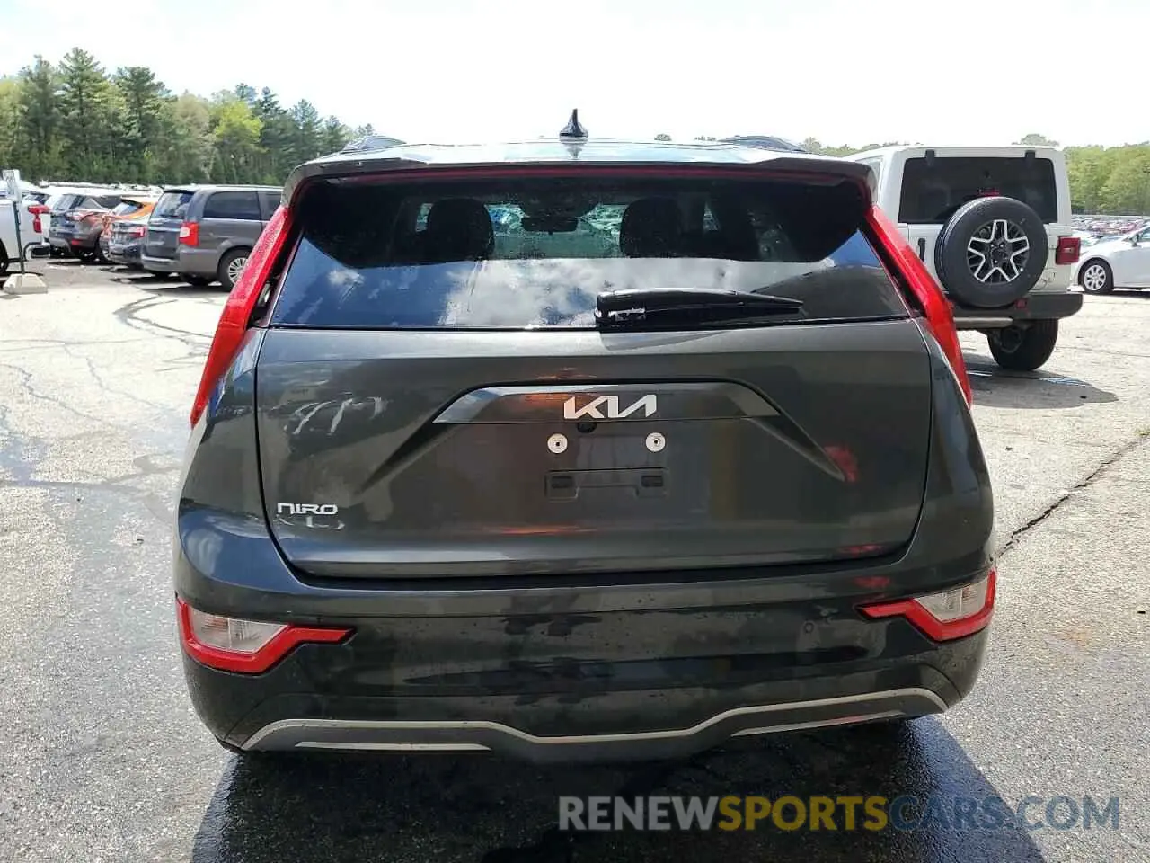 6 fotografías del automóvil dañado KNDCR3L10R5110698 KIA NIRO WIND 2024