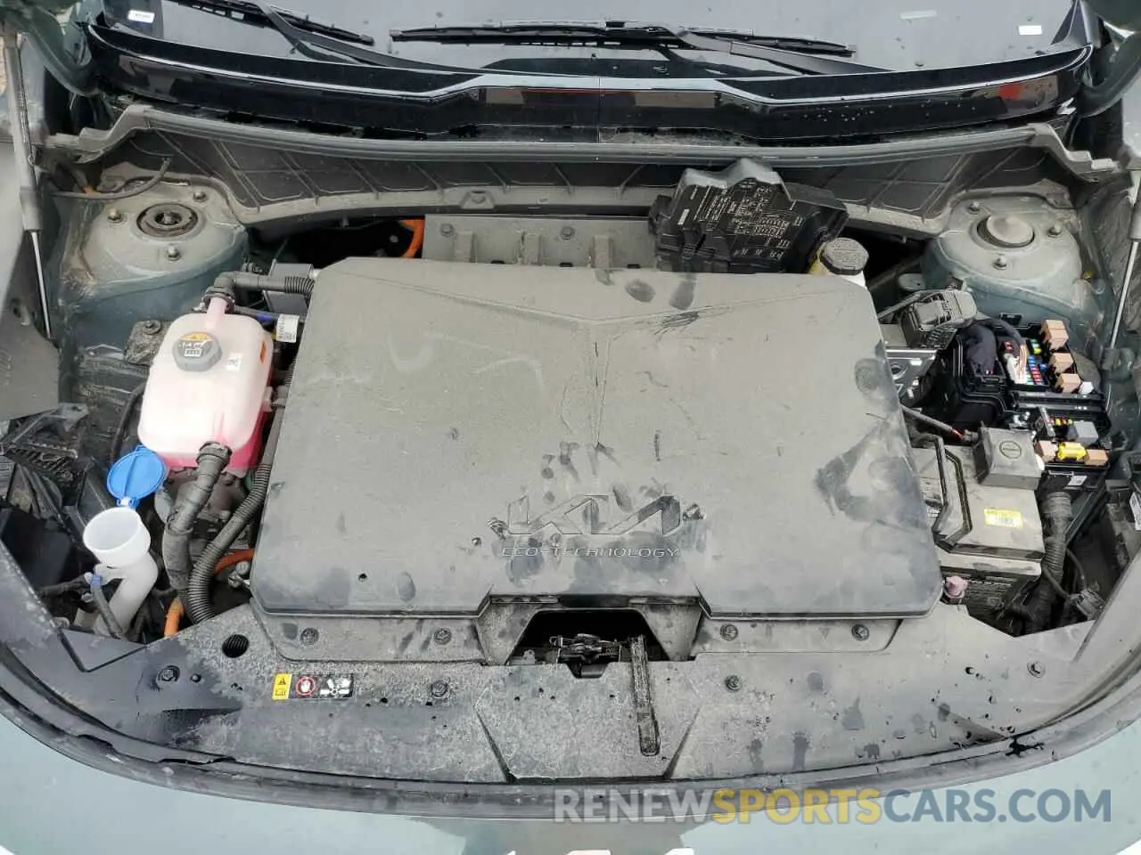 12 fotografías del automóvil dañado KNDCR3L10R5122558 KIA NIRO WIND 2024