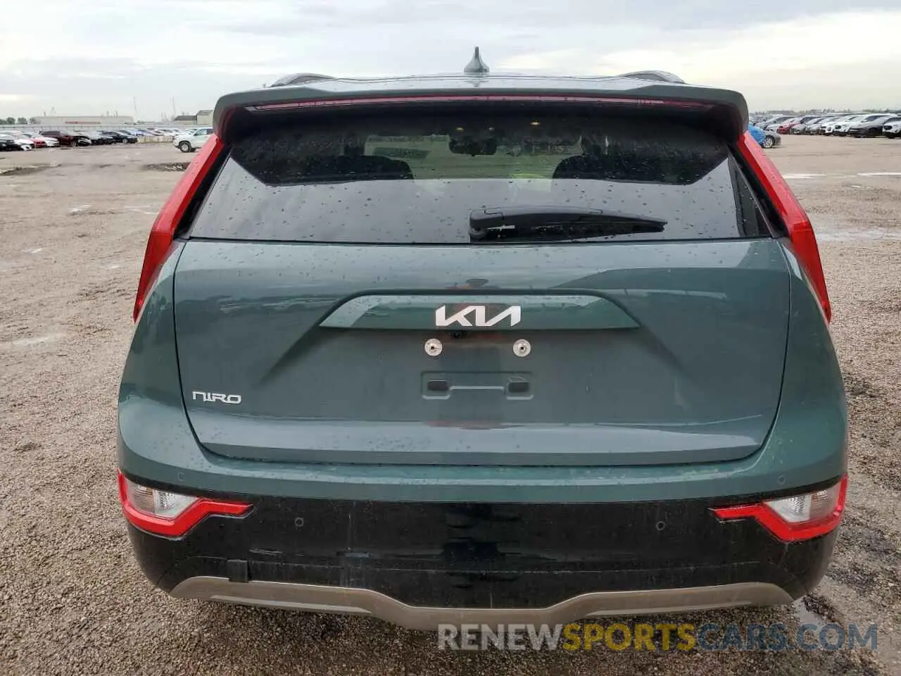 6 fotografías del automóvil dañado KNDCR3L10R5122558 KIA NIRO WIND 2024
