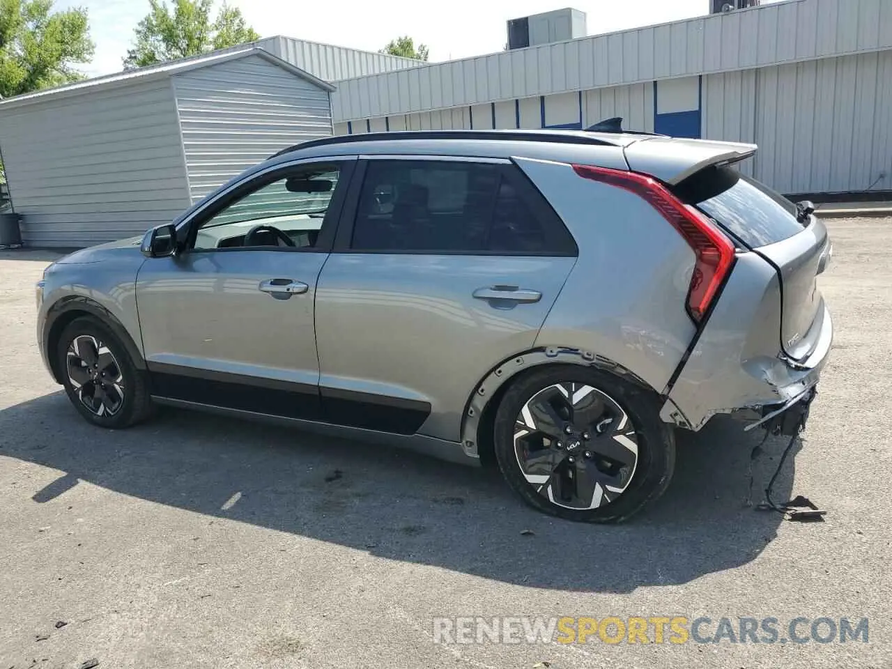 2 fotografías del automóvil dañado KNDCR3L11R5121869 KIA NIRO WIND 2024