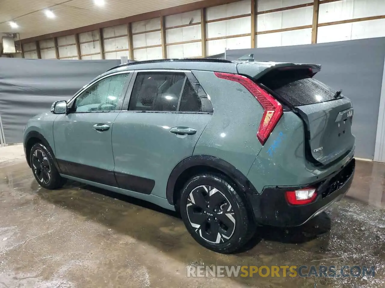 2 fotografías del automóvil dañado KNDCR3L11R5122424 KIA NIRO WIND 2024