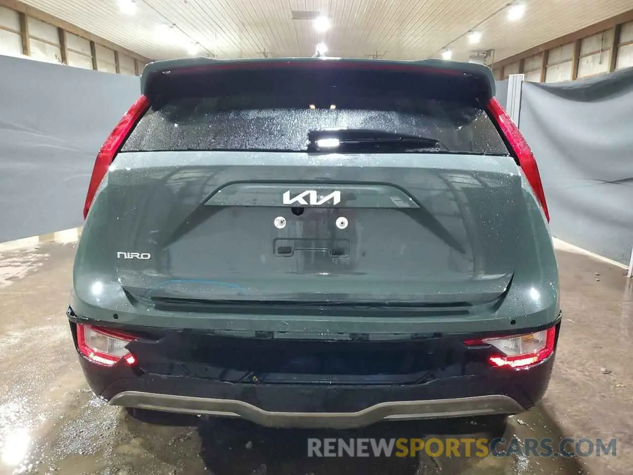6 fotografías del automóvil dañado KNDCR3L11R5122424 KIA NIRO WIND 2024
