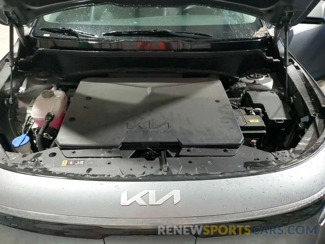 12 fotografías del automóvil dañado KNDCR3L13R5086736 KIA NIRO WIND 2024