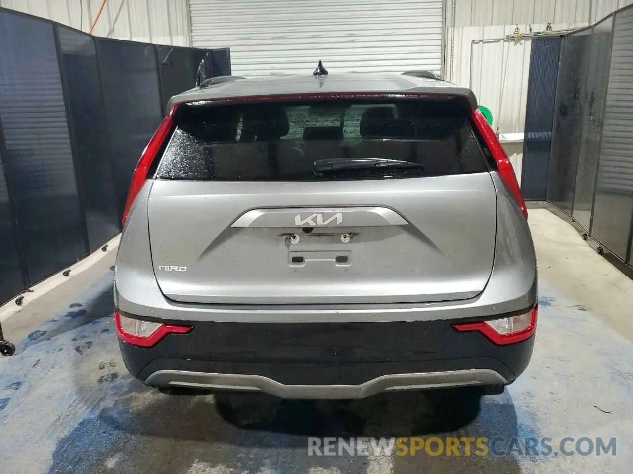 6 fotografías del automóvil dañado KNDCR3L13R5086736 KIA NIRO WIND 2024