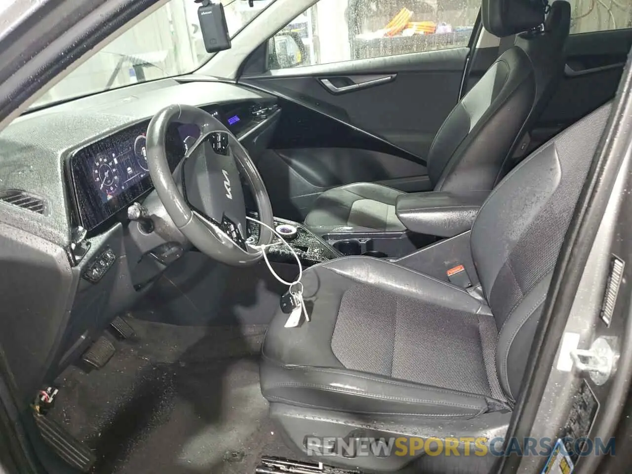7 fotografías del automóvil dañado KNDCR3L13R5086736 KIA NIRO WIND 2024