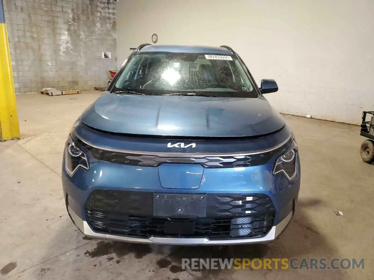 5 fotografías del automóvil dañado KNDCR3L13R5116155 KIA NIRO WIND 2024