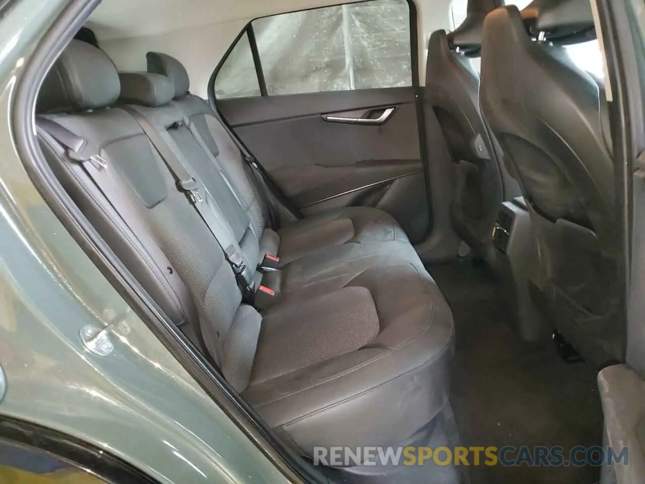11 fotografías del automóvil dañado KNDCR3L13R5122215 KIA NIRO WIND 2024