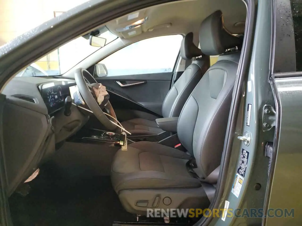 7 fotografías del automóvil dañado KNDCR3L13R5122215 KIA NIRO WIND 2024