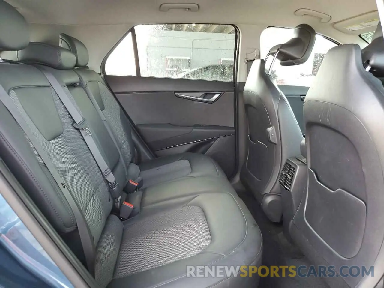 11 fotografías del automóvil dañado KNDCR3L14R5086454 KIA NIRO WIND 2024