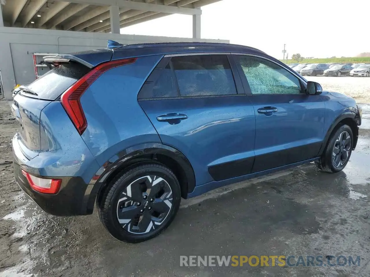 3 fotografías del automóvil dañado KNDCR3L14R5086454 KIA NIRO WIND 2024