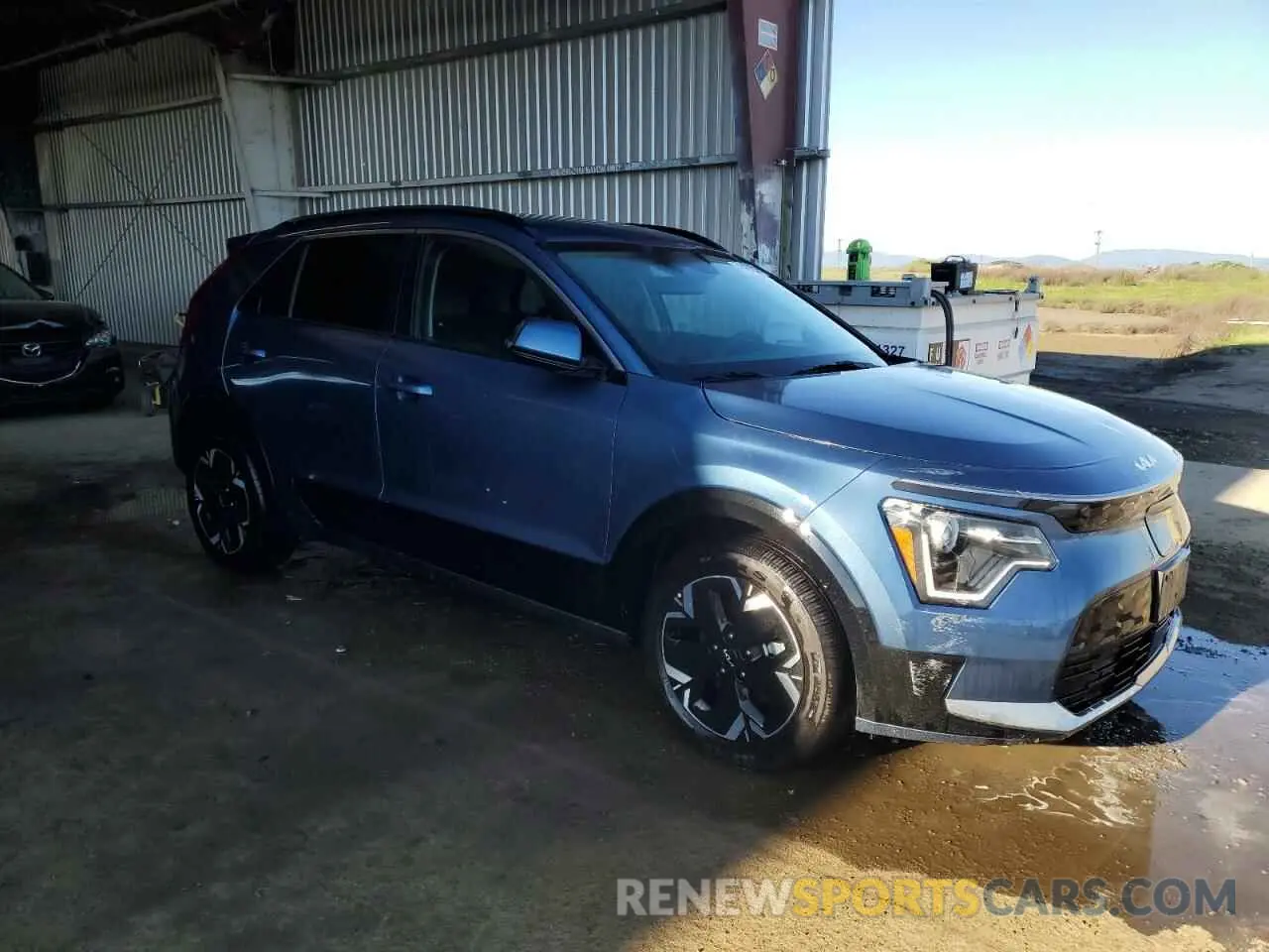 4 fotografías del automóvil dañado KNDCR3L14R5120974 KIA NIRO WIND 2024