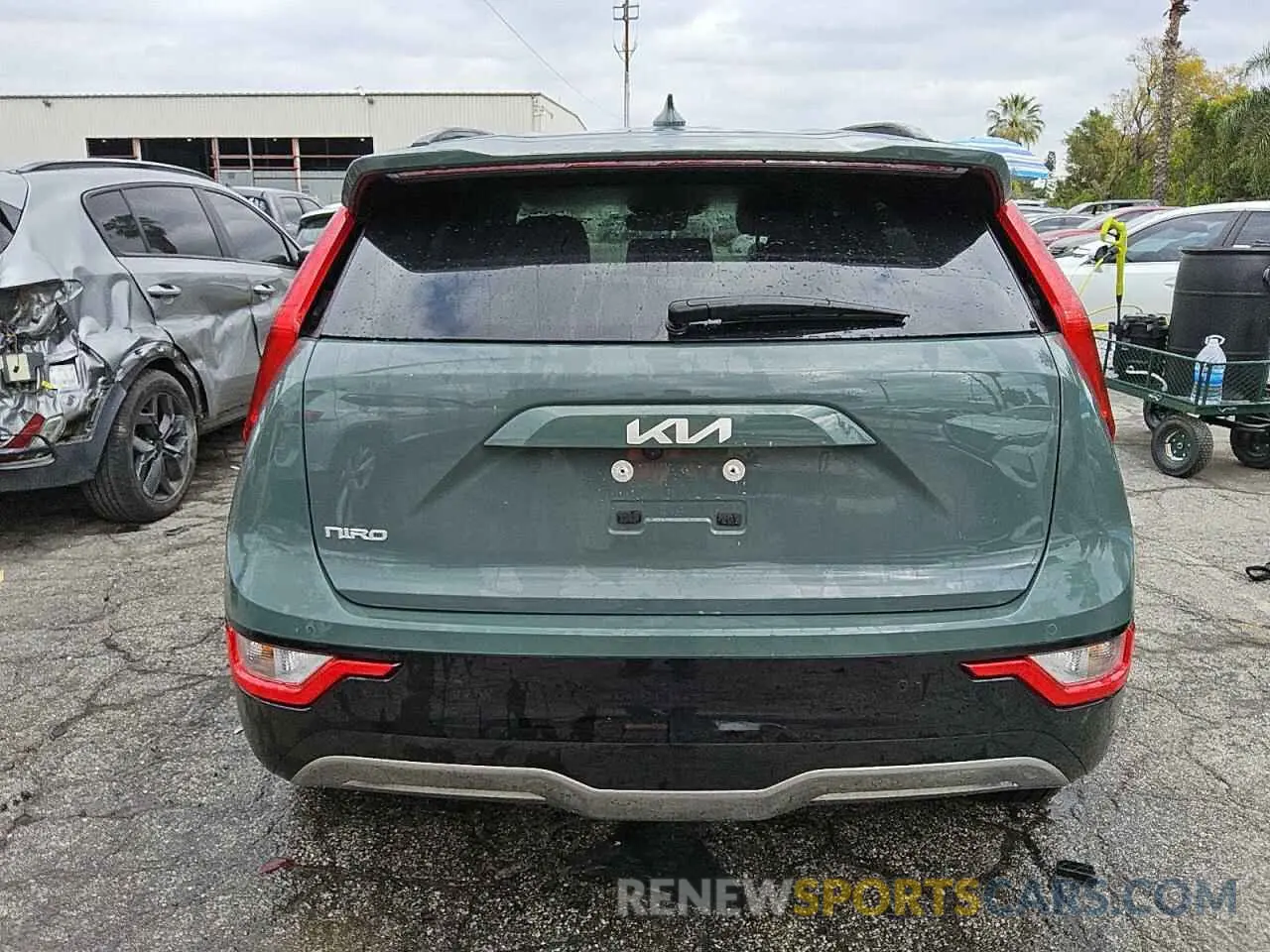 6 fotografías del automóvil dañado KNDCR3L14R5126113 KIA NIRO WIND 2024