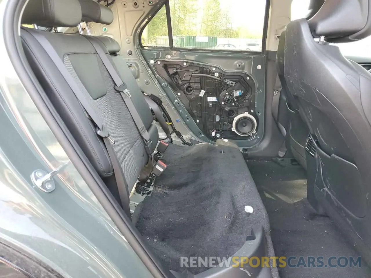 11 fotografías del automóvil dañado KNDCR3L15R5117954 KIA NIRO WIND 2024