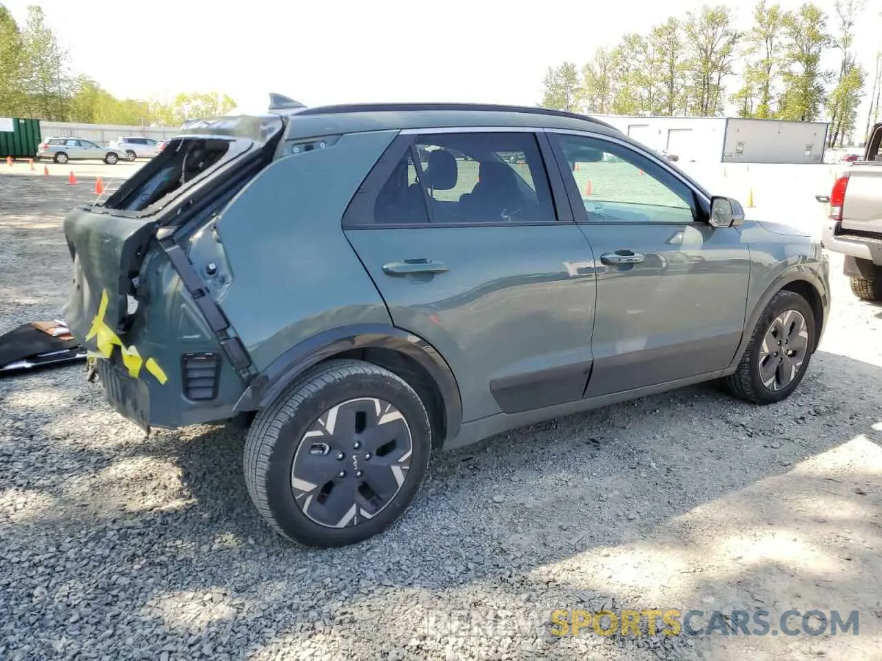 3 fotografías del automóvil dañado KNDCR3L15R5117954 KIA NIRO WIND 2024