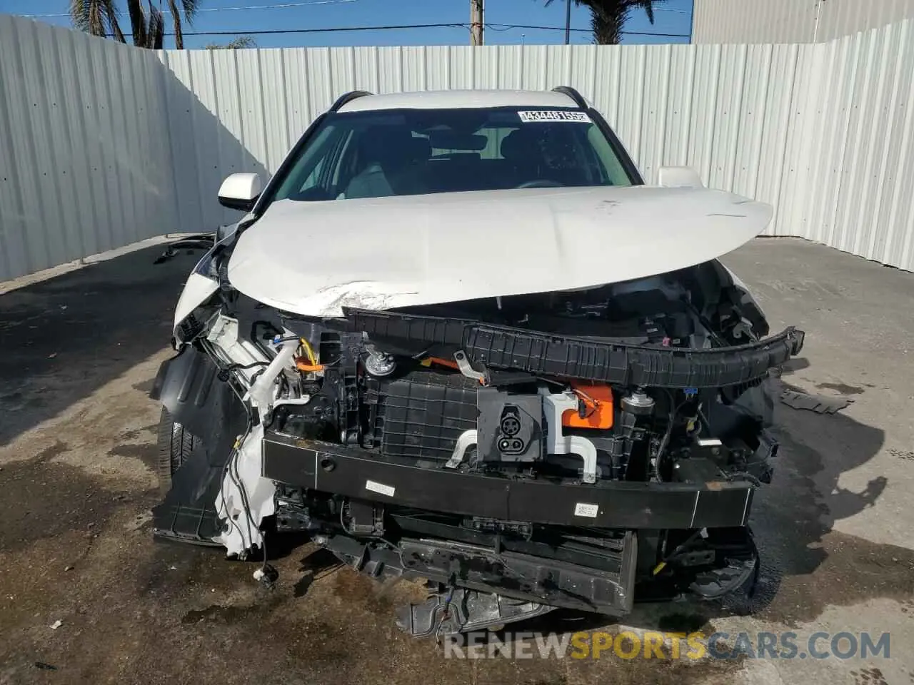 5 fotografías del automóvil dañado KNDCR3L17R5094676 KIA NIRO WIND 2024