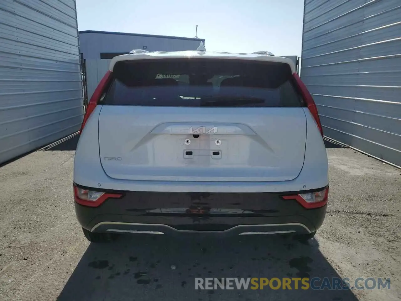 6 fotografías del automóvil dañado KNDCR3L17R5126171 KIA NIRO WIND 2024