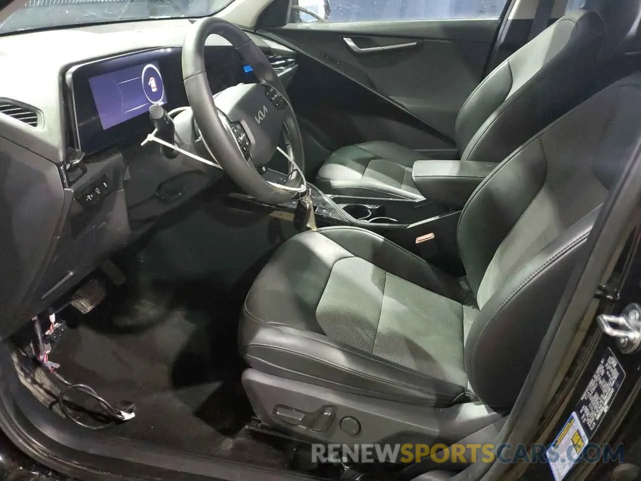 7 fotografías del automóvil dañado KNDCR3L18R5122243 KIA NIRO WIND 2024