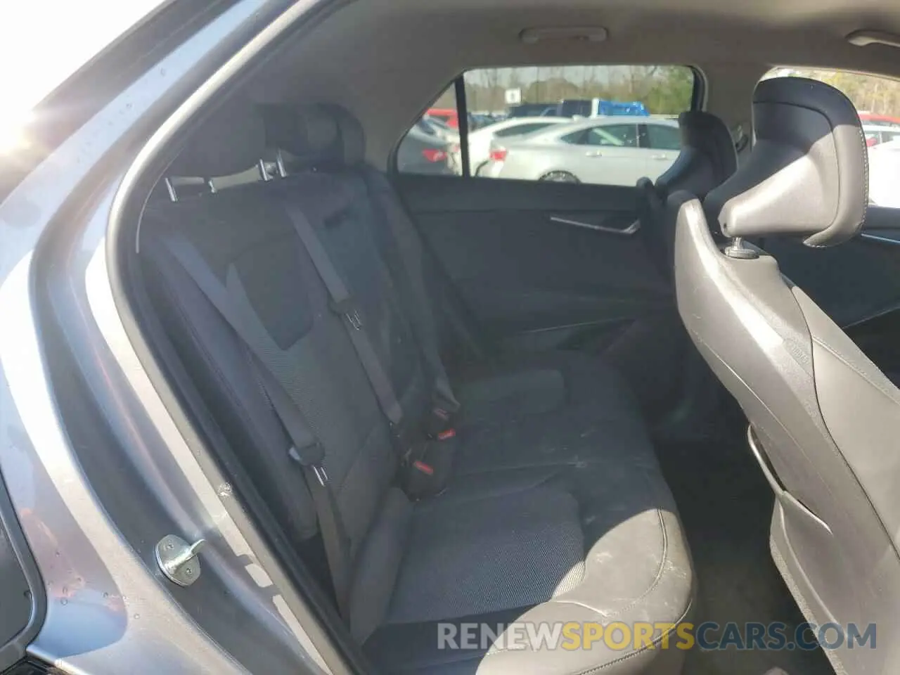10 fotografías del automóvil dañado KNDCR3L19R5087213 KIA NIRO WIND 2024