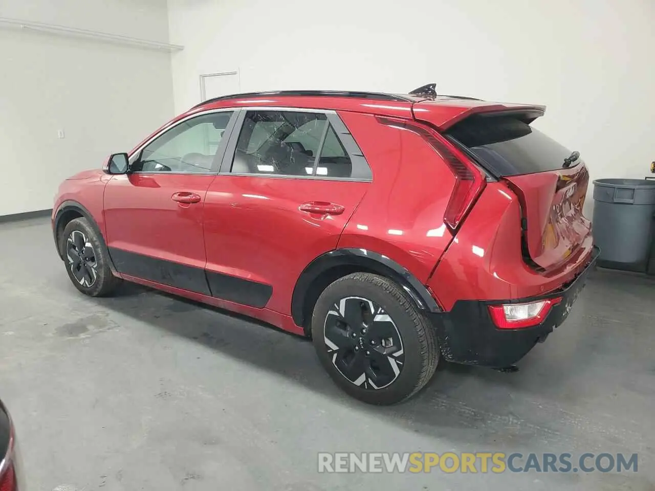 2 fotografías del automóvil dañado KNDCR3L19R5122168 KIA NIRO WIND 2024