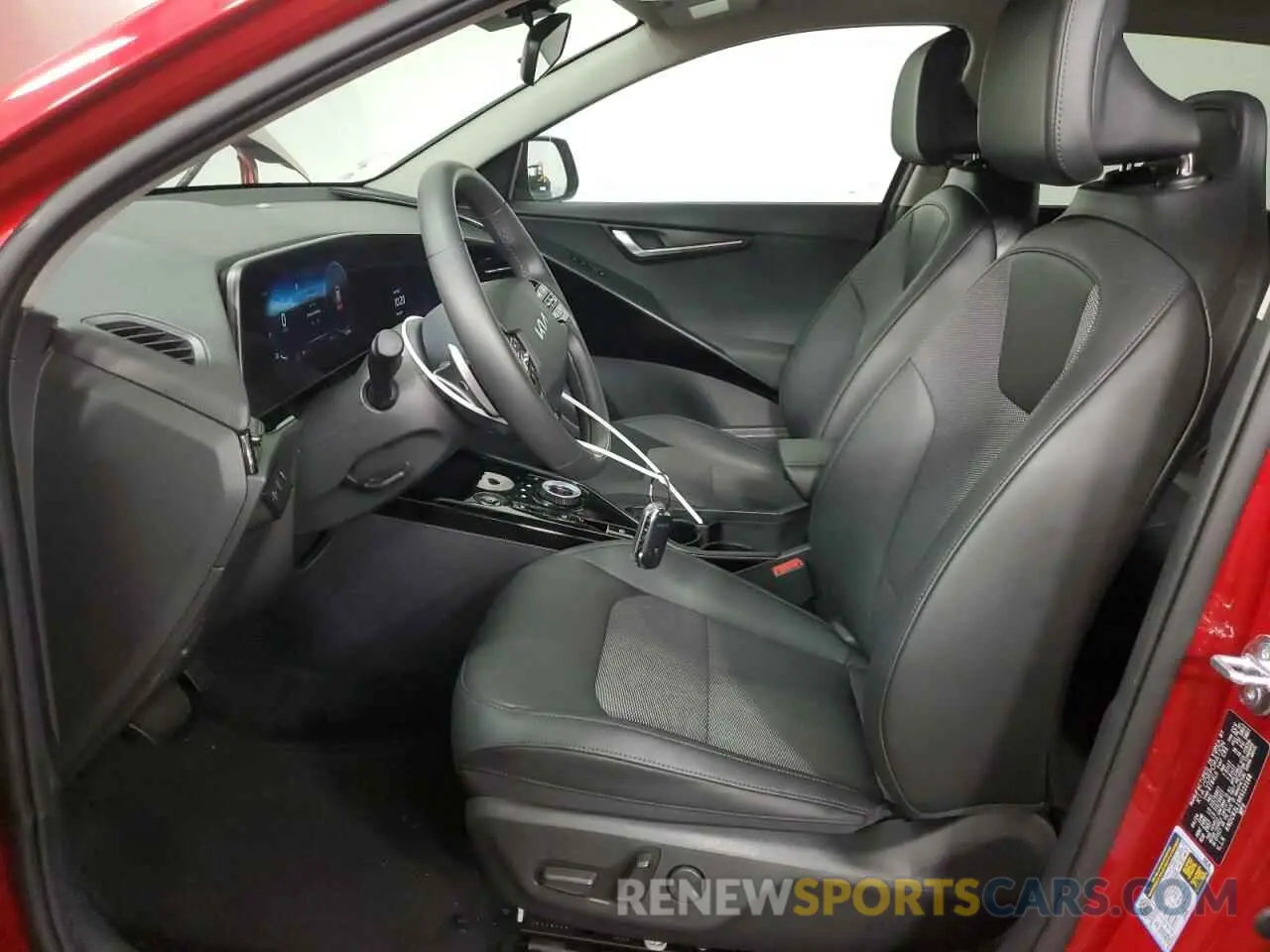 7 fotografías del automóvil dañado KNDCR3L19R5122168 KIA NIRO WIND 2024