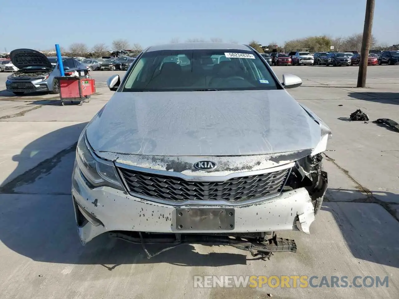 5 fotografías del automóvil dañado 5XXGT4L30KG310055 KIA OPTIMA 2019