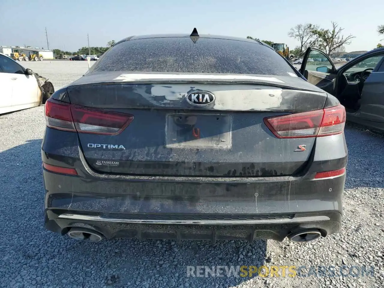 6 fotografías del automóvil dañado 5XXGT4L30KG314073 KIA OPTIMA 2019
