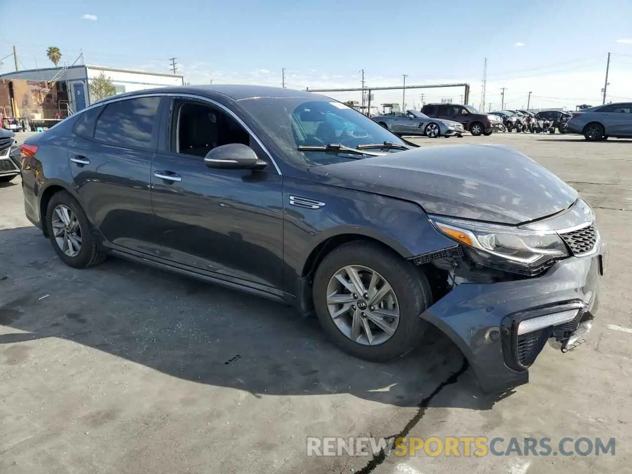4 fotografías del automóvil dañado 5XXGT4L30KG318253 KIA OPTIMA 2019