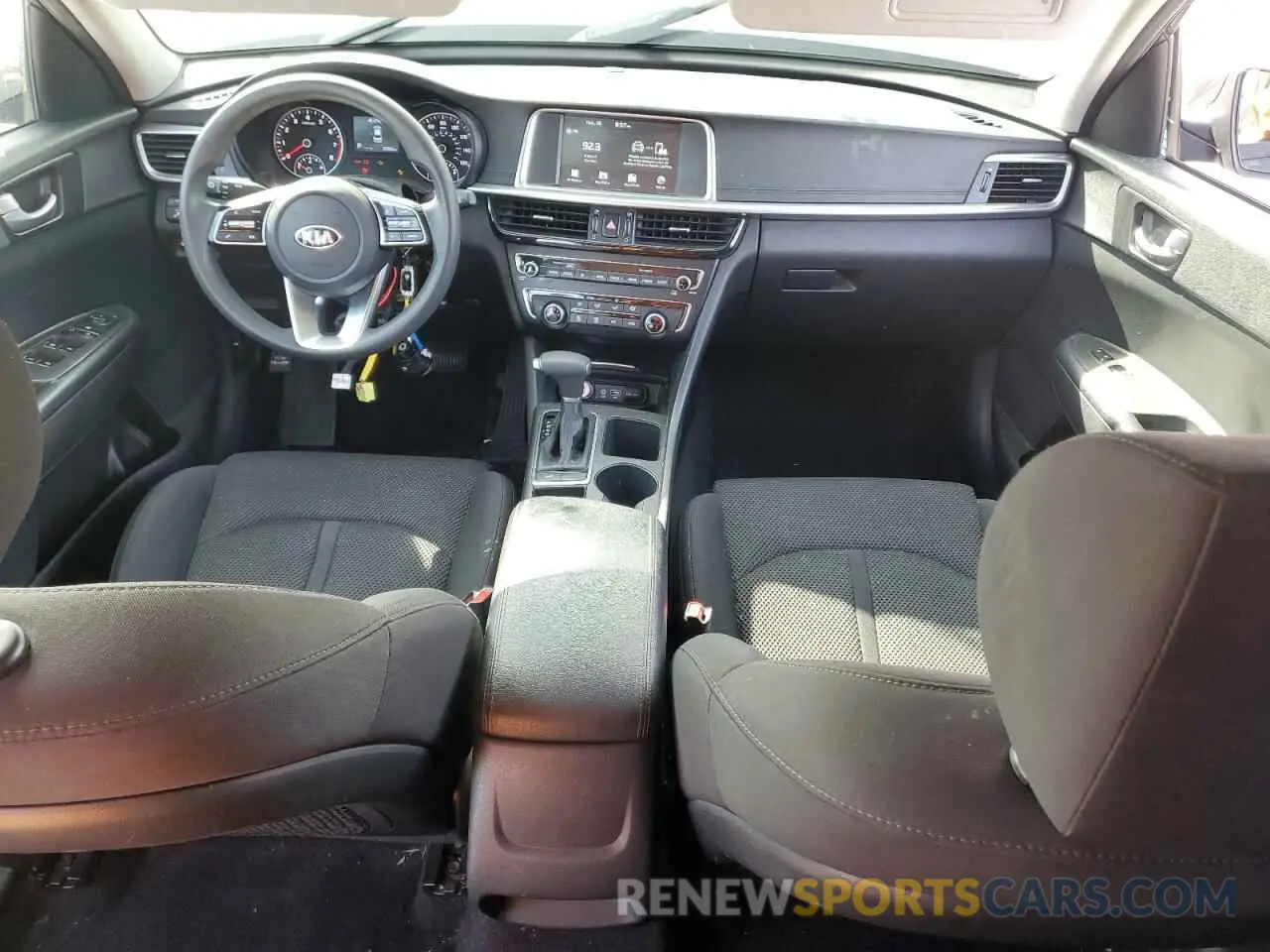 8 fotografías del automóvil dañado 5XXGT4L30KG318253 KIA OPTIMA 2019