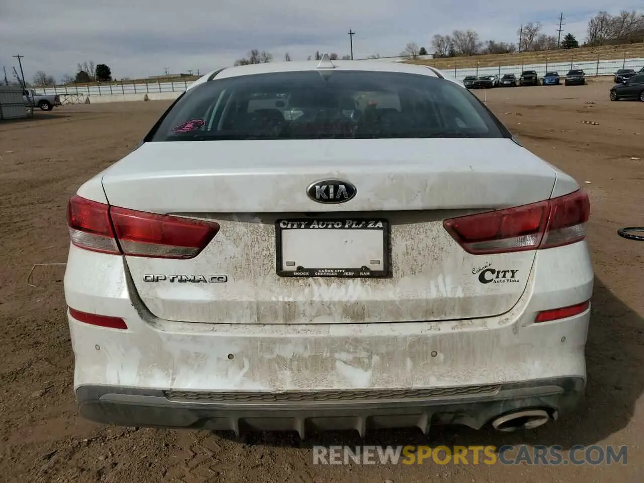 6 fotografías del automóvil dañado 5XXGT4L30KG338082 KIA OPTIMA 2019
