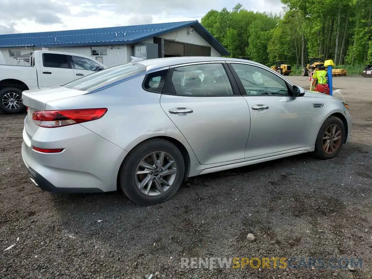 3 fotografías del automóvil dañado 5XXGT4L30KG340284 KIA OPTIMA 2019