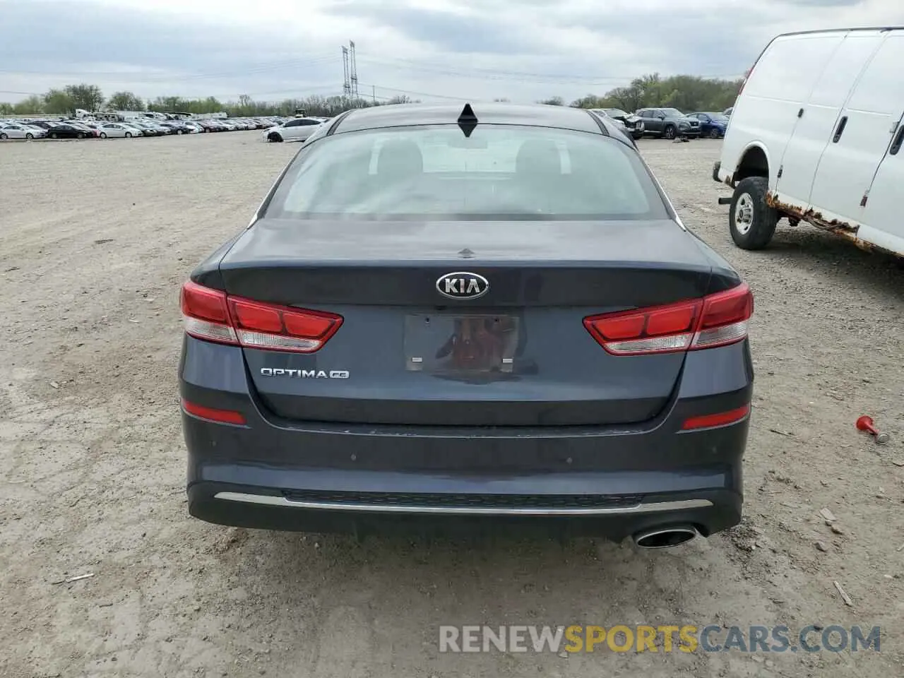6 fotografías del automóvil dañado 5XXGT4L31KG277390 KIA OPTIMA 2019